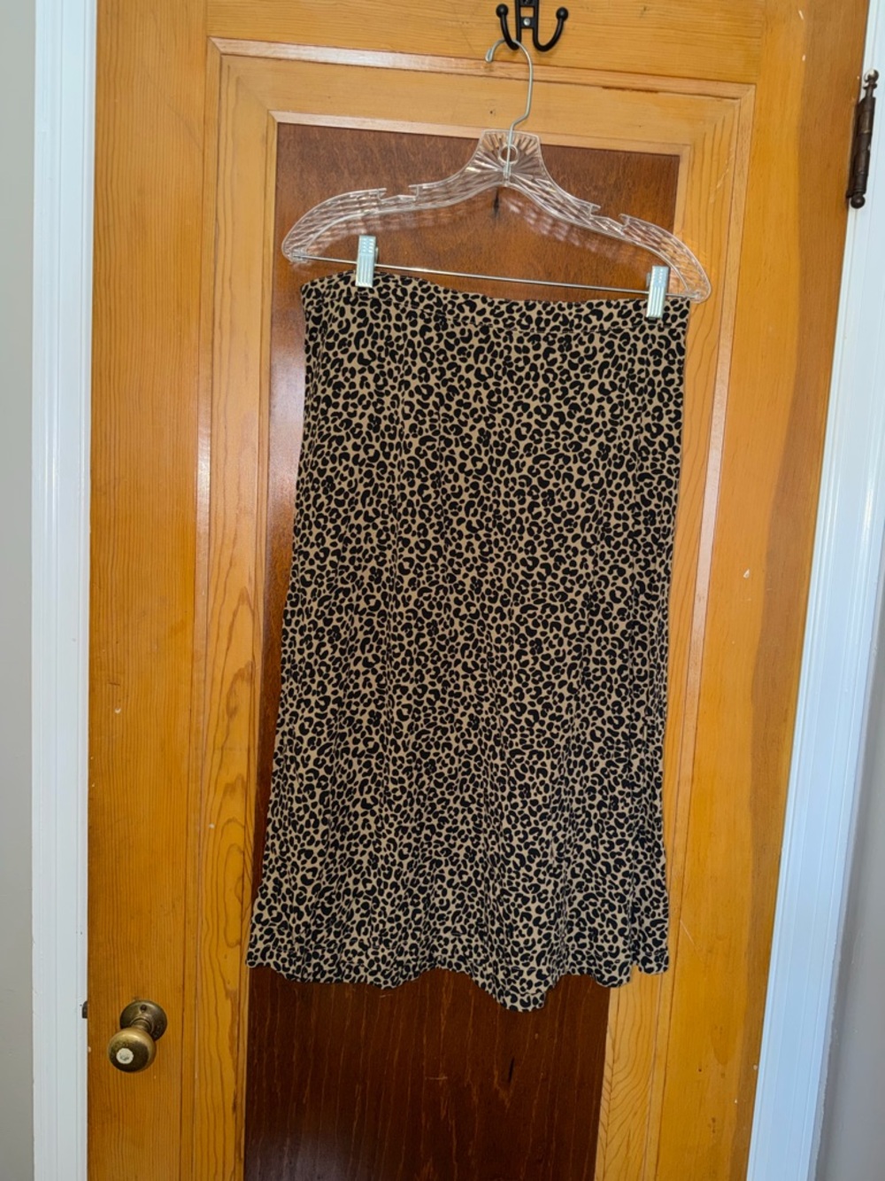 Old Navy Leopard-Print Midi Skirt in Tan and Black